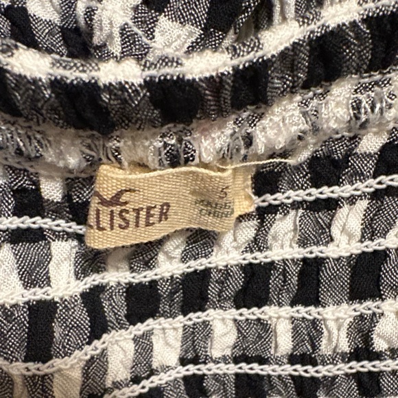 Hollister Monochrome Gingham Romper - Picture 2 of 2